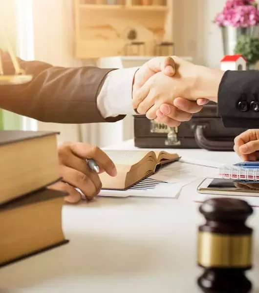 ​How Do I Find the Right Lawyer for My Case?