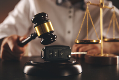 ​when to hire an attorney after a car accident