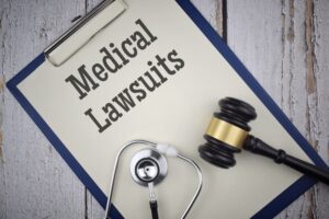 Who Should Consider Filing a Medical Malpractice Lawsuit